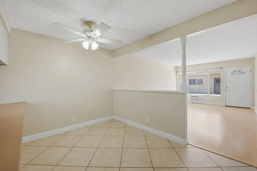 2012 E Mission Ave #11, Escondido, CA 92027 - #2