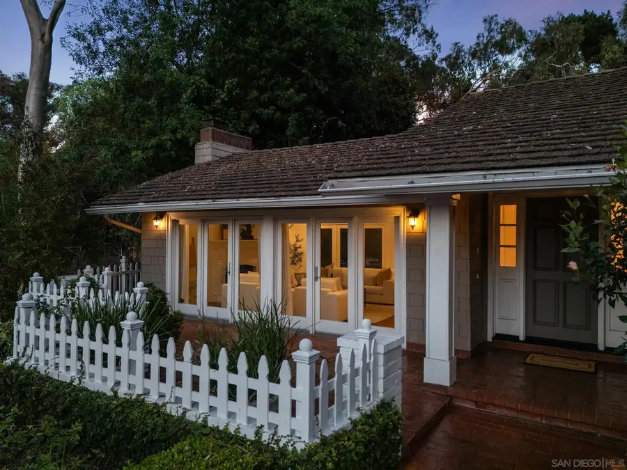 2696 Caminito Prado, La Jolla, CA 92037 - #2