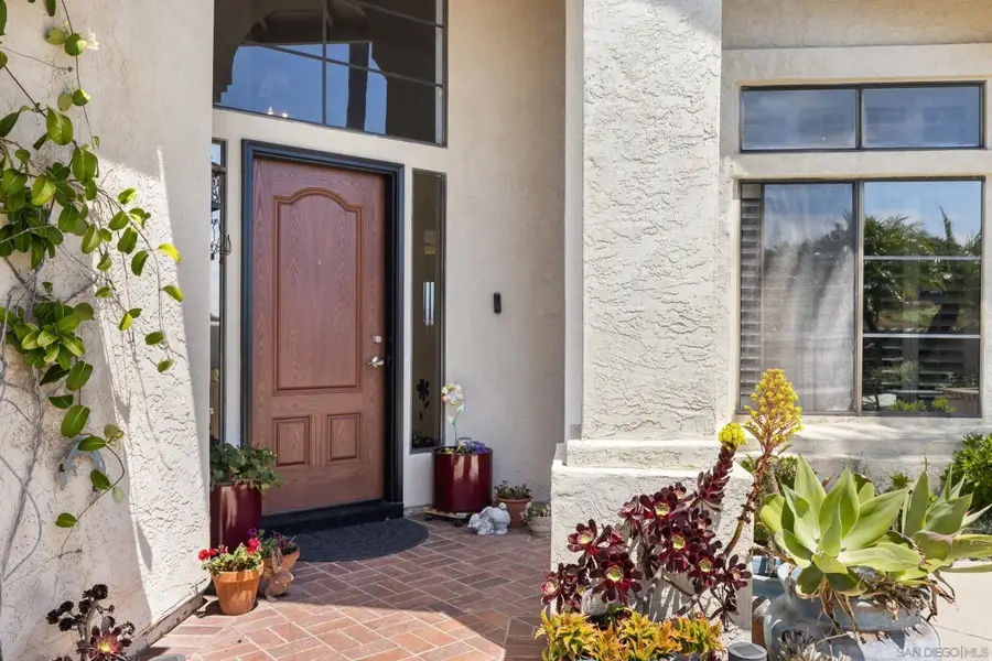 2099 White Birch Dr, Vista, CA 92081 - #3