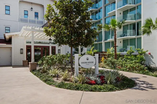 1500 Orange Ave #Res 17, Coronado, CA 92118