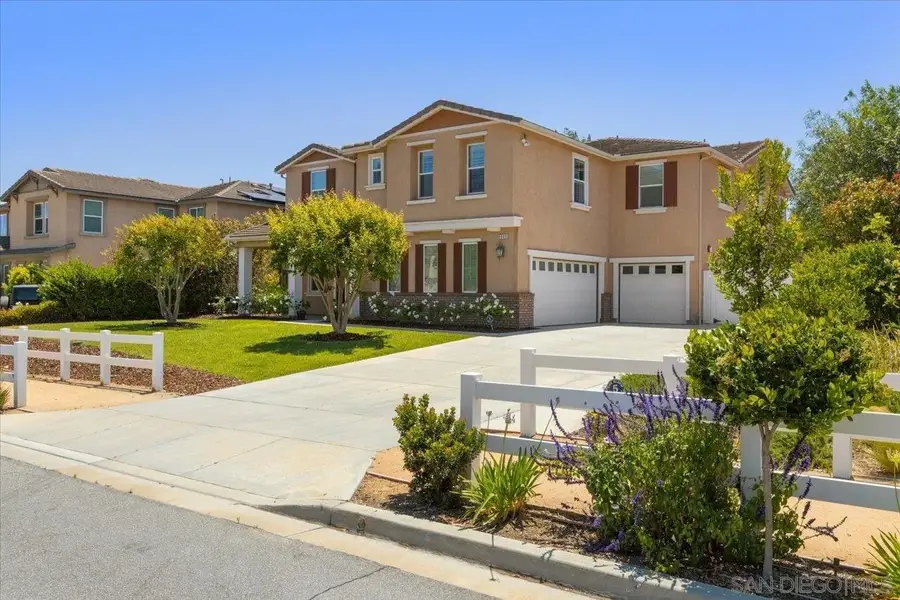 5599 Chincoteague Ct., Oceanside, CA 92057 - #2