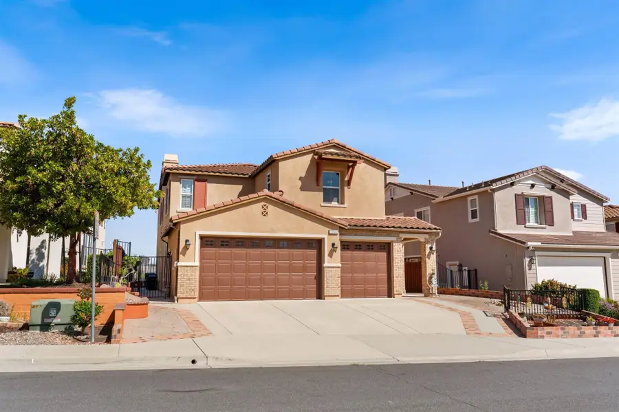 1268 Bellingham Dr., Oceanside, CA 92057 - #2
