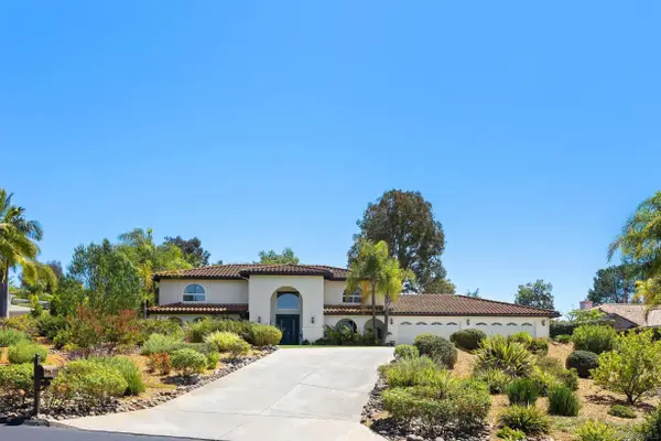 16312 Country Day Rd, Poway, CA 92064