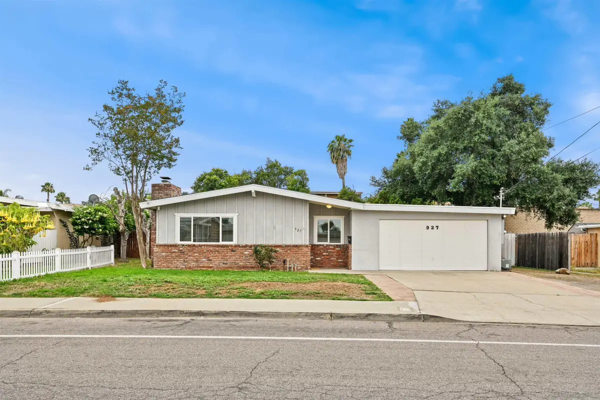 927 Gray, El Cajon, CA 92020 - #1