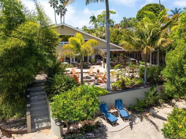 1858 Laurel Rd, Oceanside, CA 92054