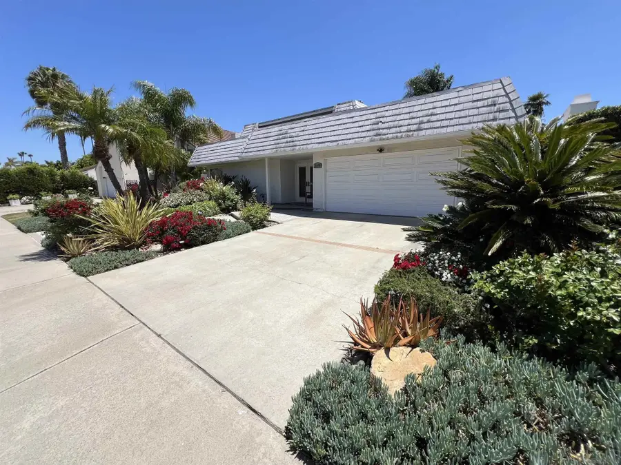 15969 Via De Las Palmas, Rancho Santa Fe, CA 92091 - #2