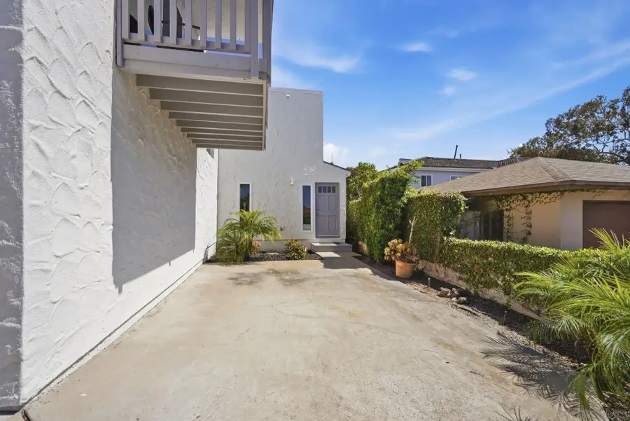 521 Arenas, La Jolla, CA 92037 - #2