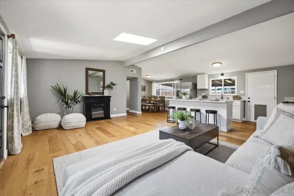536 Rogue Rd, El Cajon, CA 92020