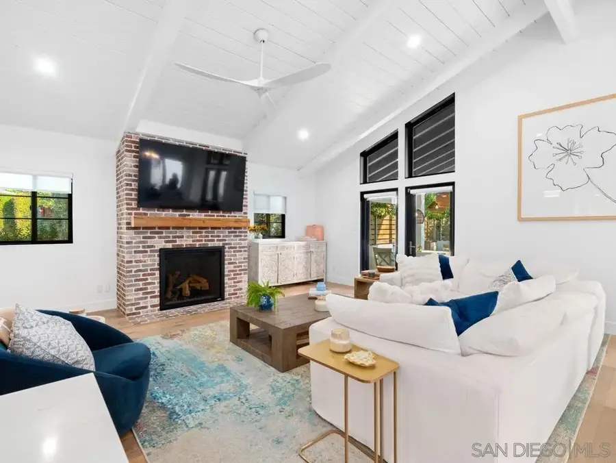 8804 Robinhood Lane, La Jolla, CA 92037 - #3