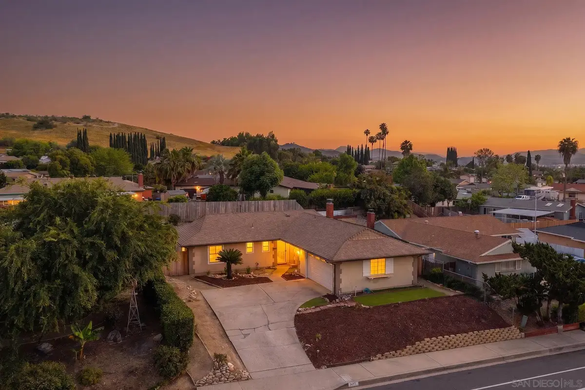 9767 Halberns Blvd, Santee, CA 92071 - #1