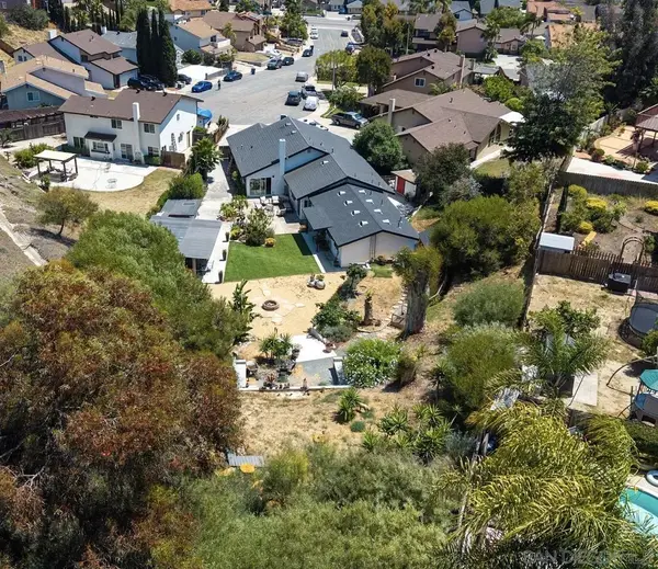 902 Loma View, Chula Vista, CA 91910