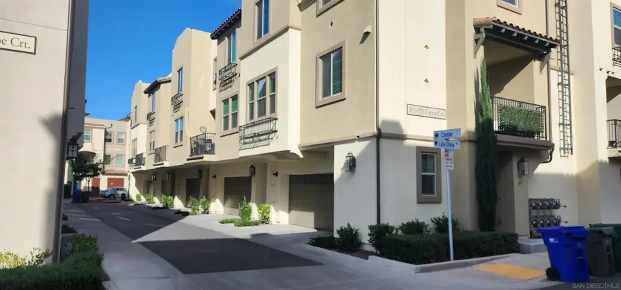 321 Canoe Ct., Santee, CA 92071 - #3