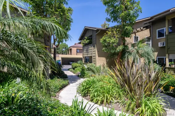 180 Avenida Descanso #A, Oceanside, CA 92057