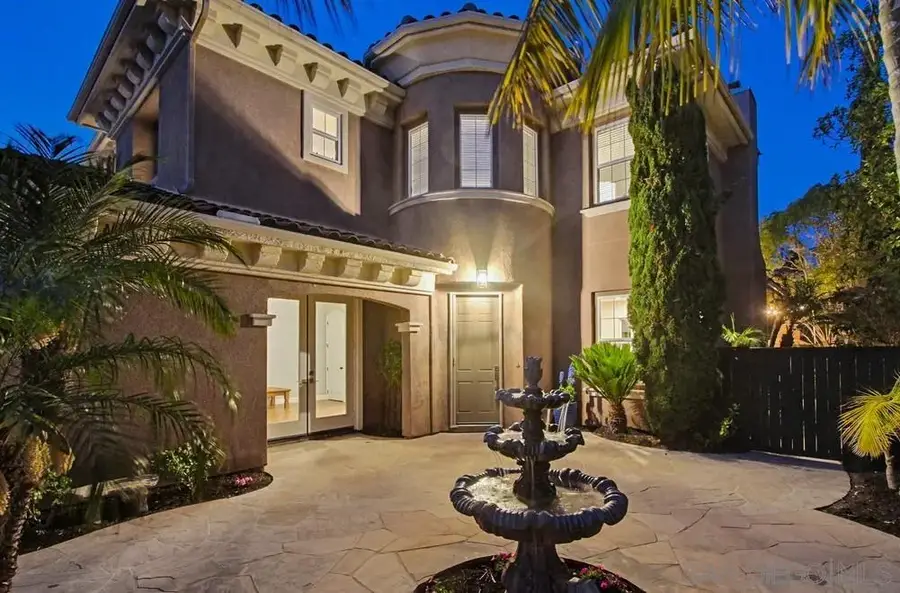 8124 Calle Catalonia, Carlsbad, CA 92009 - #3