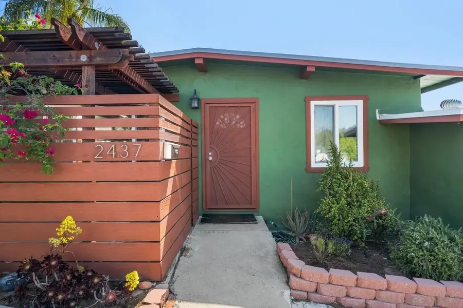 2437 Laurie, San Diego, CA 92105 - #3
