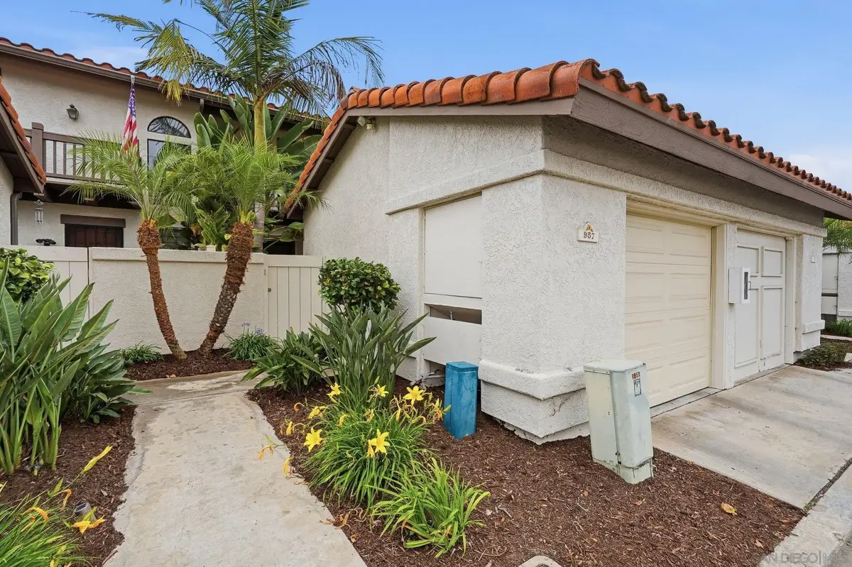 957 Fir Tree Pl., Carlsbad, CA 92011 - #1