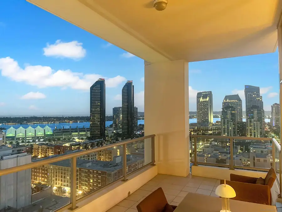 575 6th Ave #1805, San Diego, CA 92101 - #3