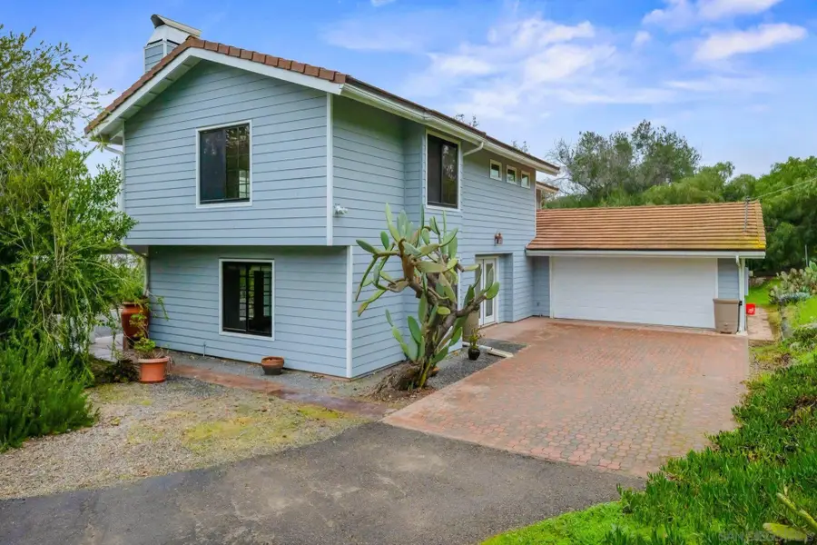 2278 Bautista Avenue, Vista, CA 92084 - #2
