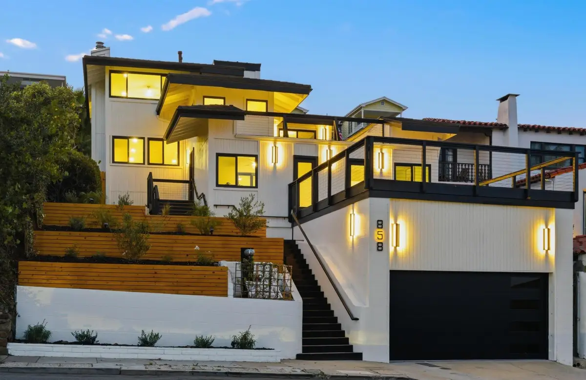 858 Rosecrans, San Diego, CA 92106 - #1