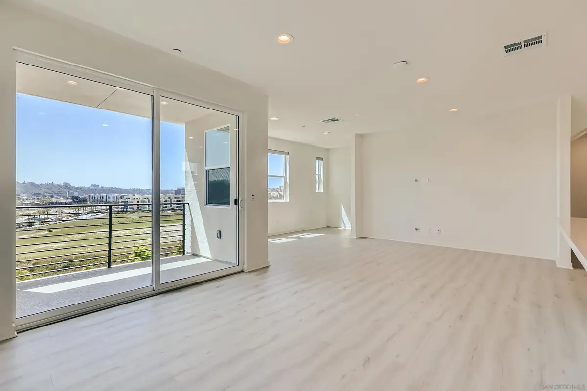 3051 Marquee Way, San Diego, CA 92108 - #1