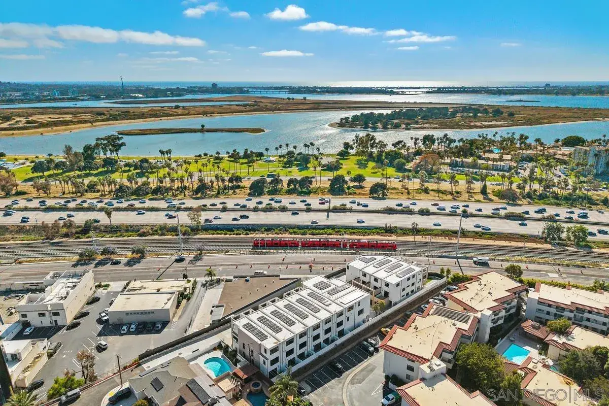 4214 Tonopah St, San Diego, CA 92110 - #1