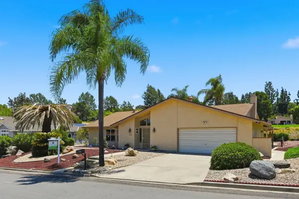 17739 Saint Andrews Dr, Poway, CA 92064