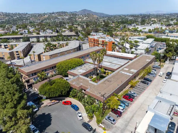 4881 Rolando Court, San Diego, CA 92115