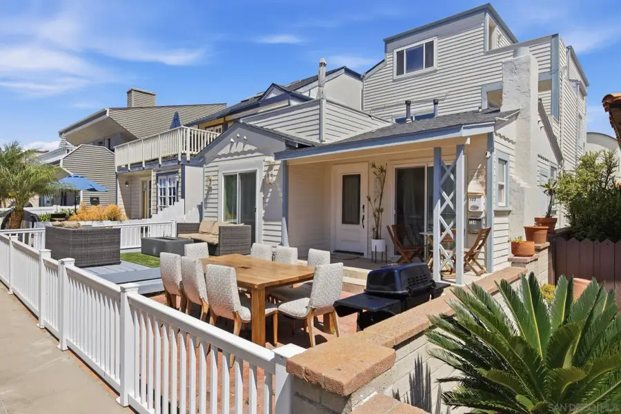 722-724 Balboa, San Diego, CA 92109 - #3