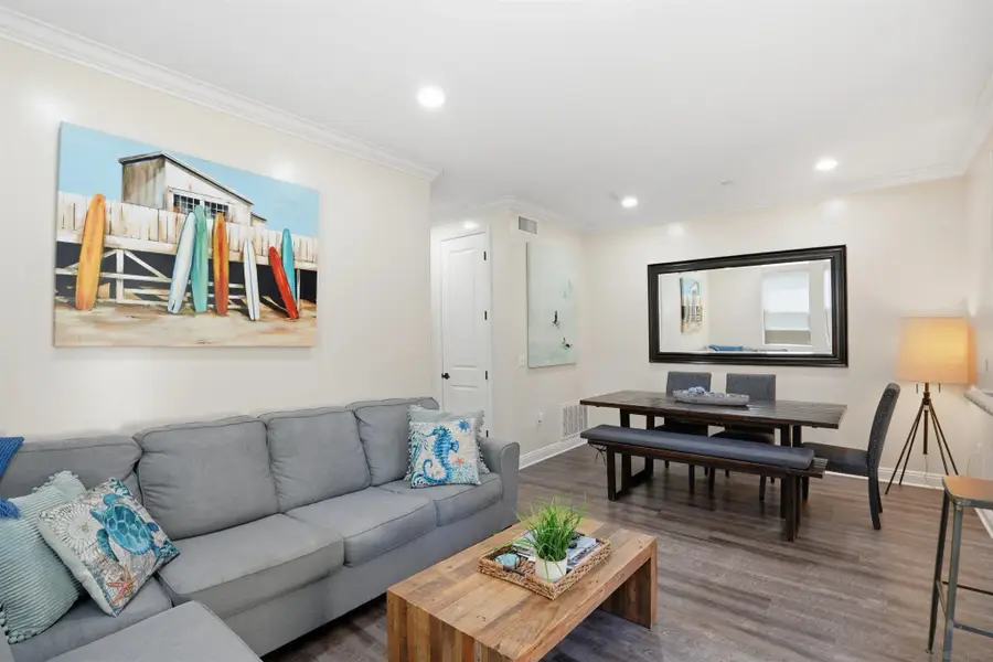 1137 Felspar Street, San Diego, CA 92109 - #3