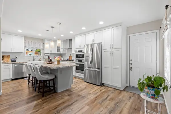 2148 Medford Ave, Escondido, CA 92027