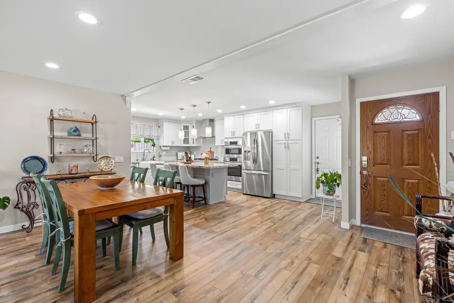 2148 Medford Ave, Escondido, CA 92027 - #3