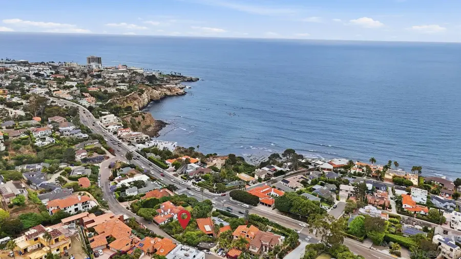 1822 Amalfi St. #1, La Jolla, CA 92037 - #3