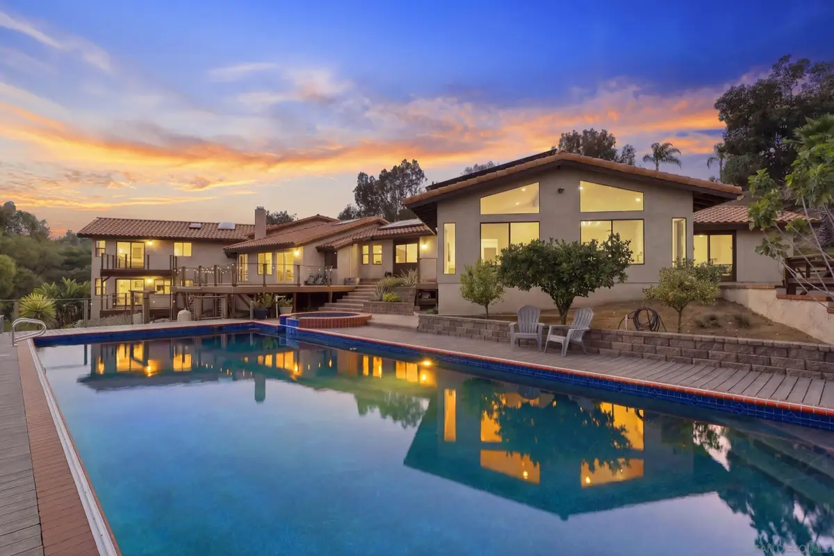 1106 Alpine Oaks Dr., Alpine, CA 91901 - #1