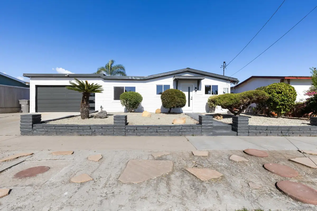 2846 Cedar Rd, Oceanside, CA 92056 - #1