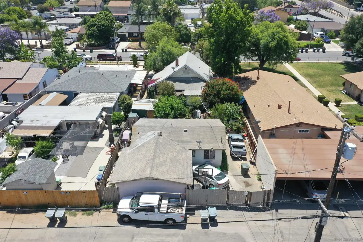 926-28 E 2nd Avenue, Escondido, CA 92025 - #1