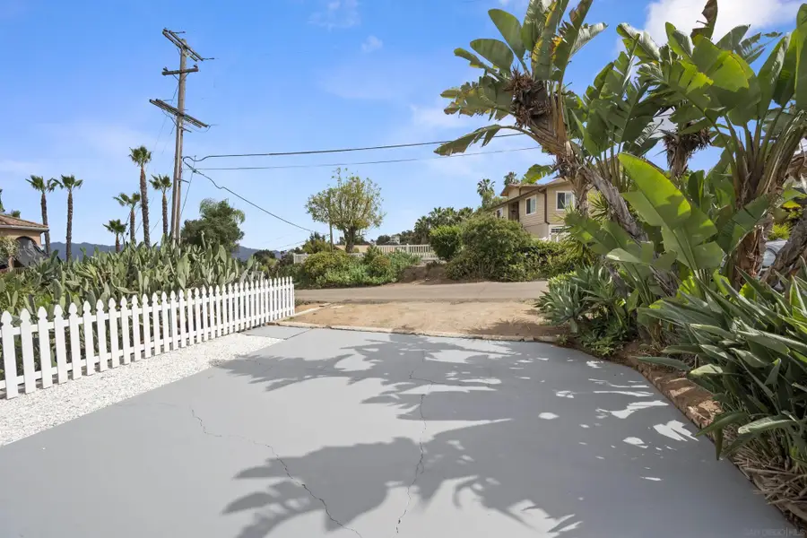 148 Sierra Vista Dr, El Cajon, CA 92021 - #3