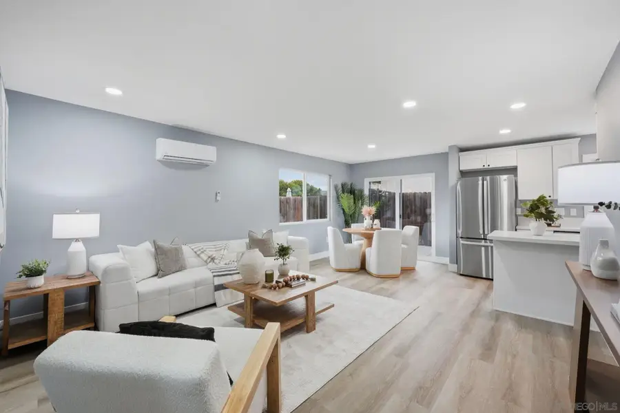 8514 Glenhaven, San Diego, CA 92123 - #2
