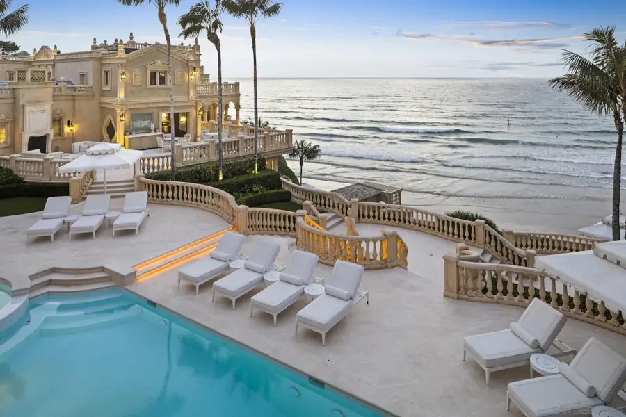 1900 Spindrift Dr, La Jolla, CA 92037 - #3