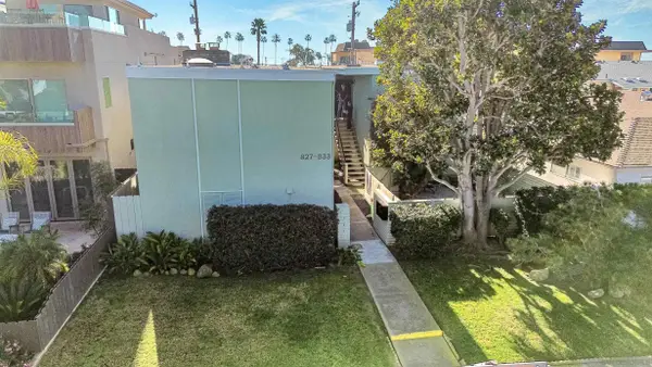 827-833 Opal Street, San Diego, CA 92109