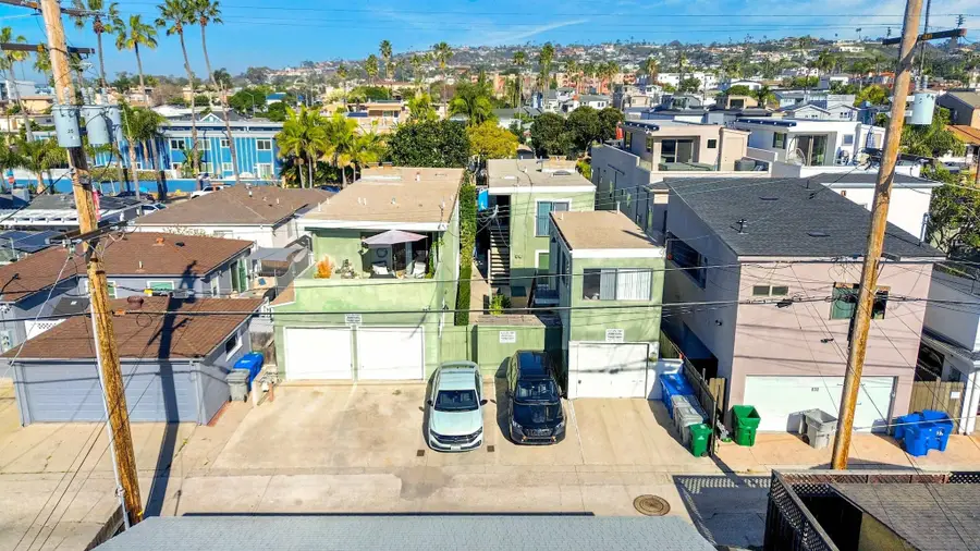 827-833 Opal Street, San Diego, CA 92109 - #3