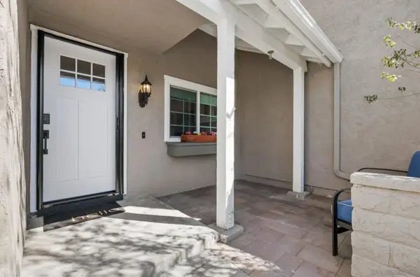 1971 Azure Way, Encinitas, CA 92024