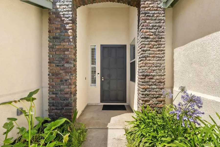 26831 Talbot St., Murrieta, CA 92563 - #3