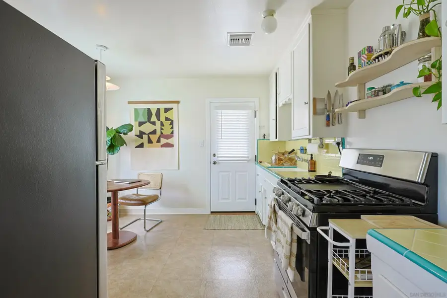 3828-30 Udall St, Ocean Beach, CA 92107 - #2