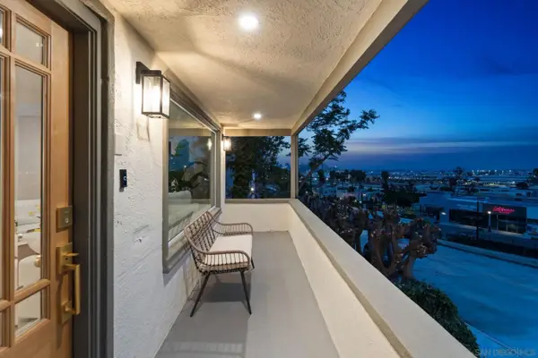 3911 California, San Diego, CA 92110