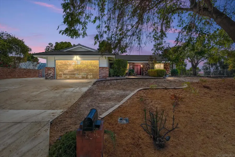 33155 Avenue D, Yucaipa, CA 92399 - #2