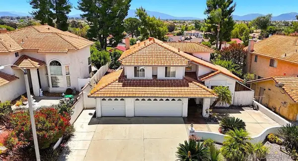 39780 Notting Hill Rd, Murrieta, CA 92563