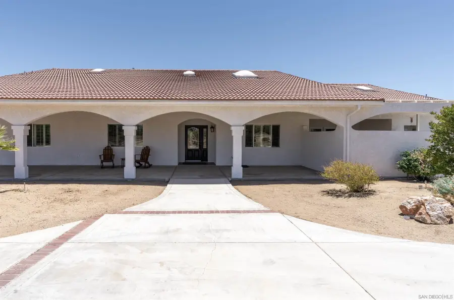 9255 Del Monte Avenue, Yucca Valley, CA 92284 - Image #2