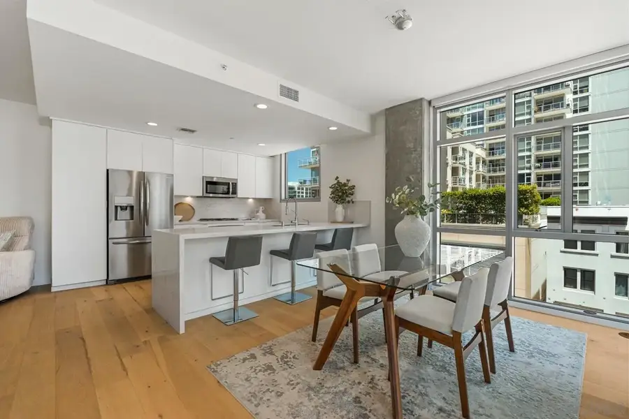 800 The Mark Ln #406, San Diego, CA 92101 - #2