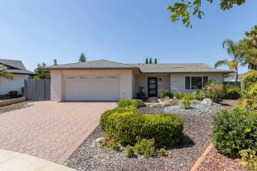 6383 Murray Park Ct, San Diego, CA 92119 - #2