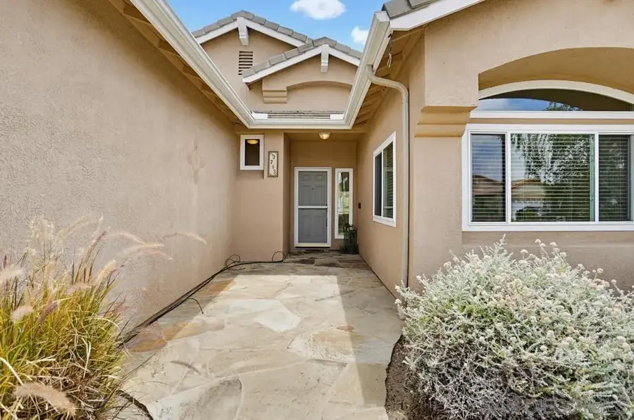 713 Bel Air West, Vista, CA 92084 - #2